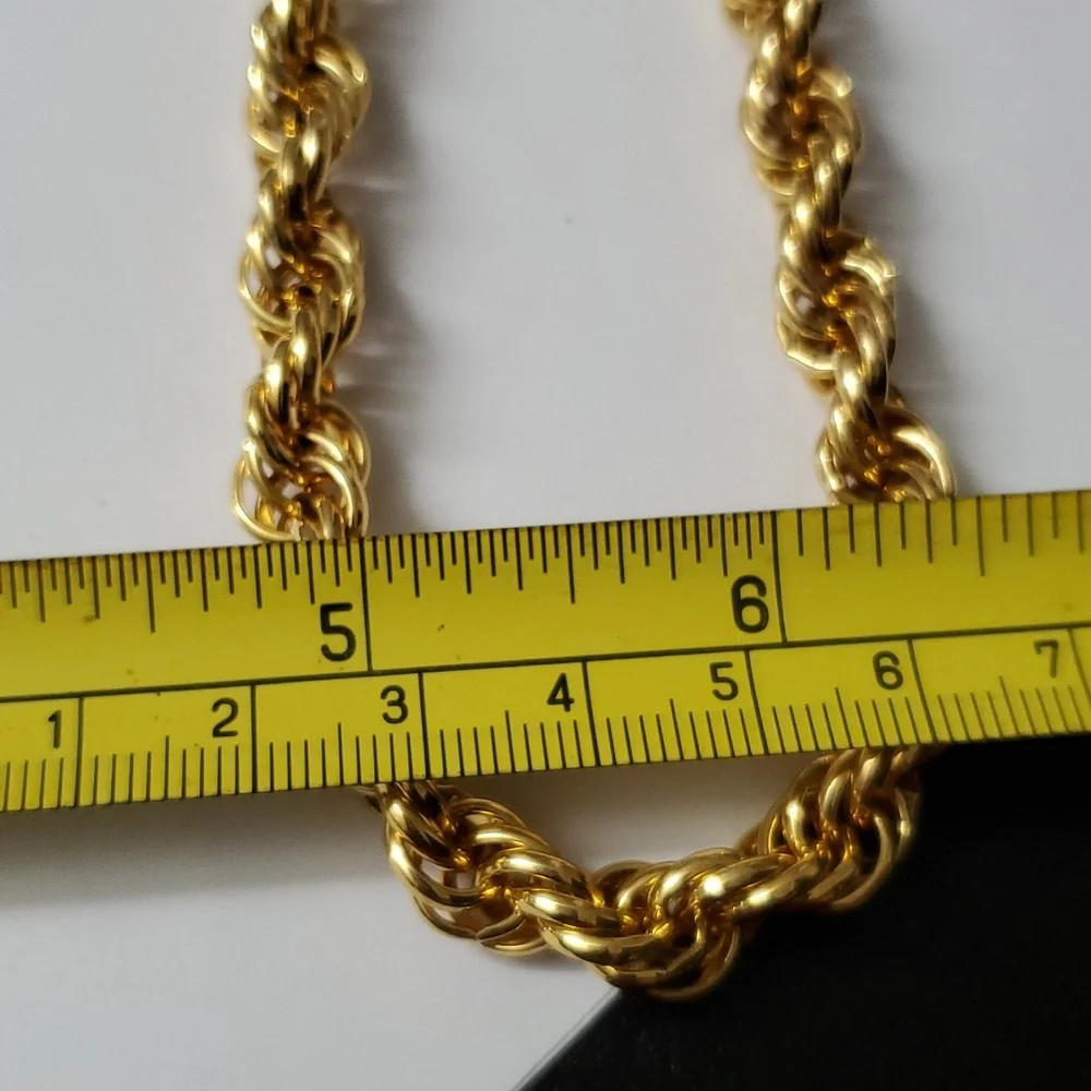 Stamped 18K Gold Rope Twisted Rope Italian Plated Necklace - Picture 5 of 6